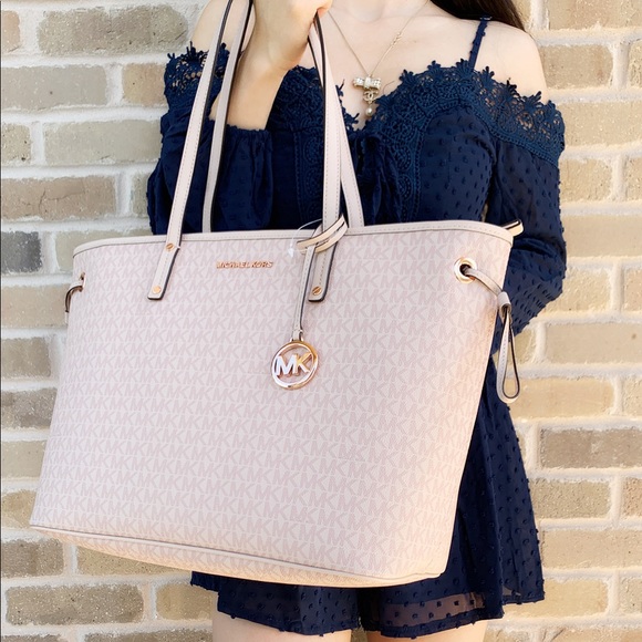 Michael Kors Large Tote Ballet Pink - Picture 4 of 6